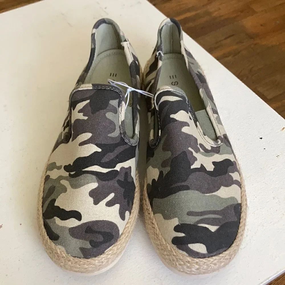 Esprit Camo Espadrille Loafer